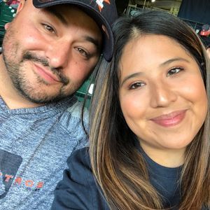 Meet your Posher, Miriam